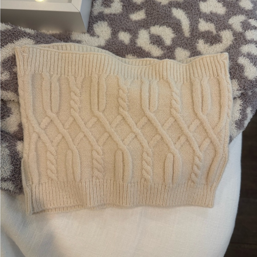 Cable Knit Cream Scarf